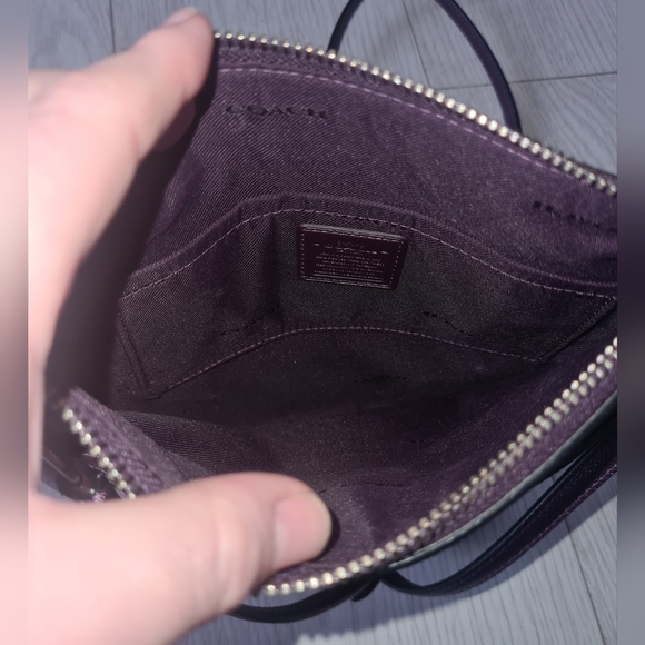 COACH KITT CROSSGRAIN LEATHER CROSSBODY SWING BAG PURPLE OXBLOOD SILVER HARDWARE - Picture 10 of 16